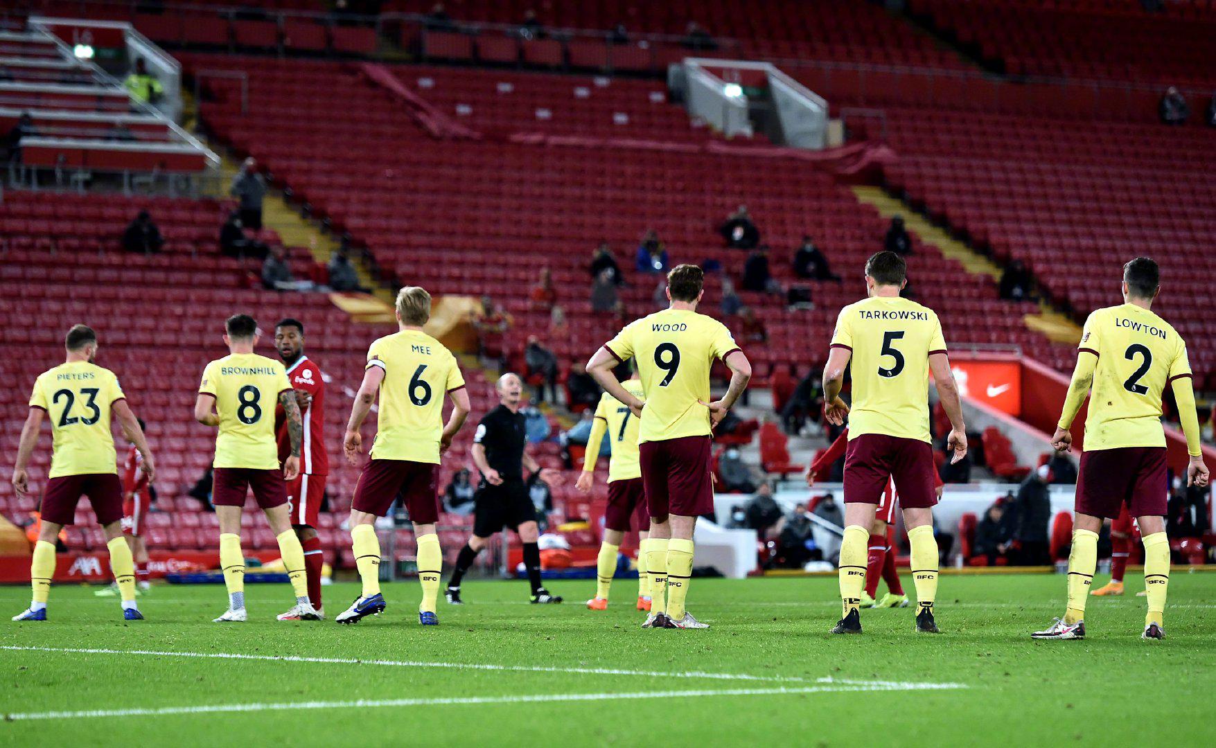 6集體退出 6集體退出